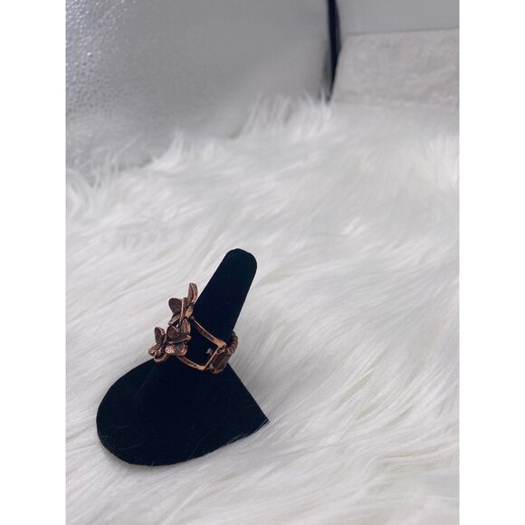 Paparazzi Jewelry Full Of Flutter Copper Ring Stretch Band Butterfly For Women - Picture 4 of 6